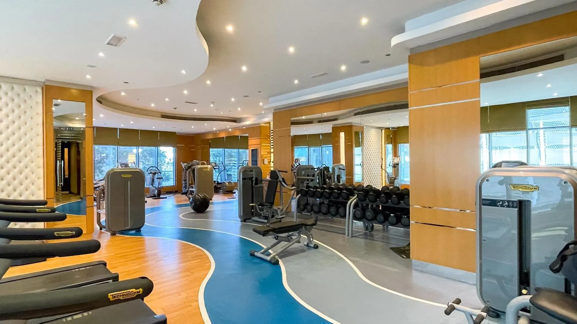 Fancy 3 Bedroom Apartment Right Next To Dubai Mall With Burj View In Downtown Dubai United Arab Emirates